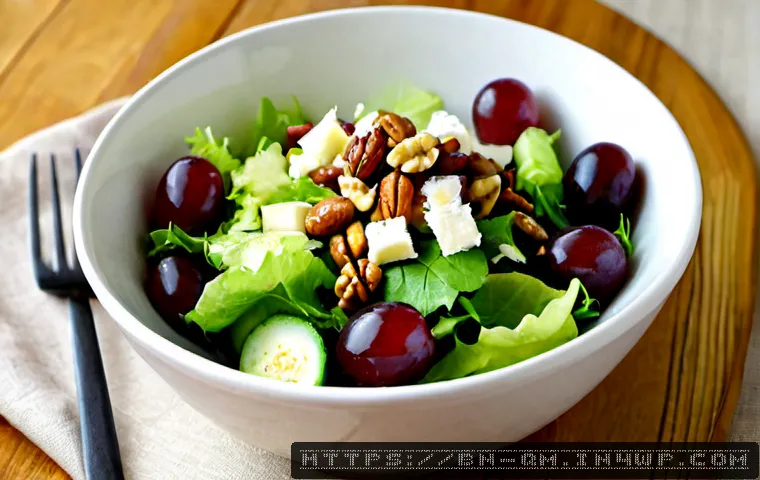 Home 17 가을철 포도 활용한 샐러드 레시피 - Photorealistic overhead view of an autumn grape salad in a large white ceramic bowl, glossy red and ...
